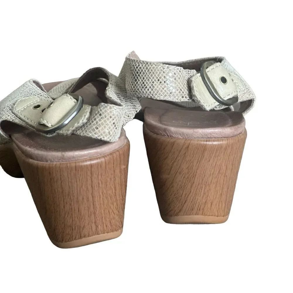 Dansko Jacinda Taupe Snake Slingback Sandals Size 38. US Size 7.5 - 8 - Picture 4 of 15